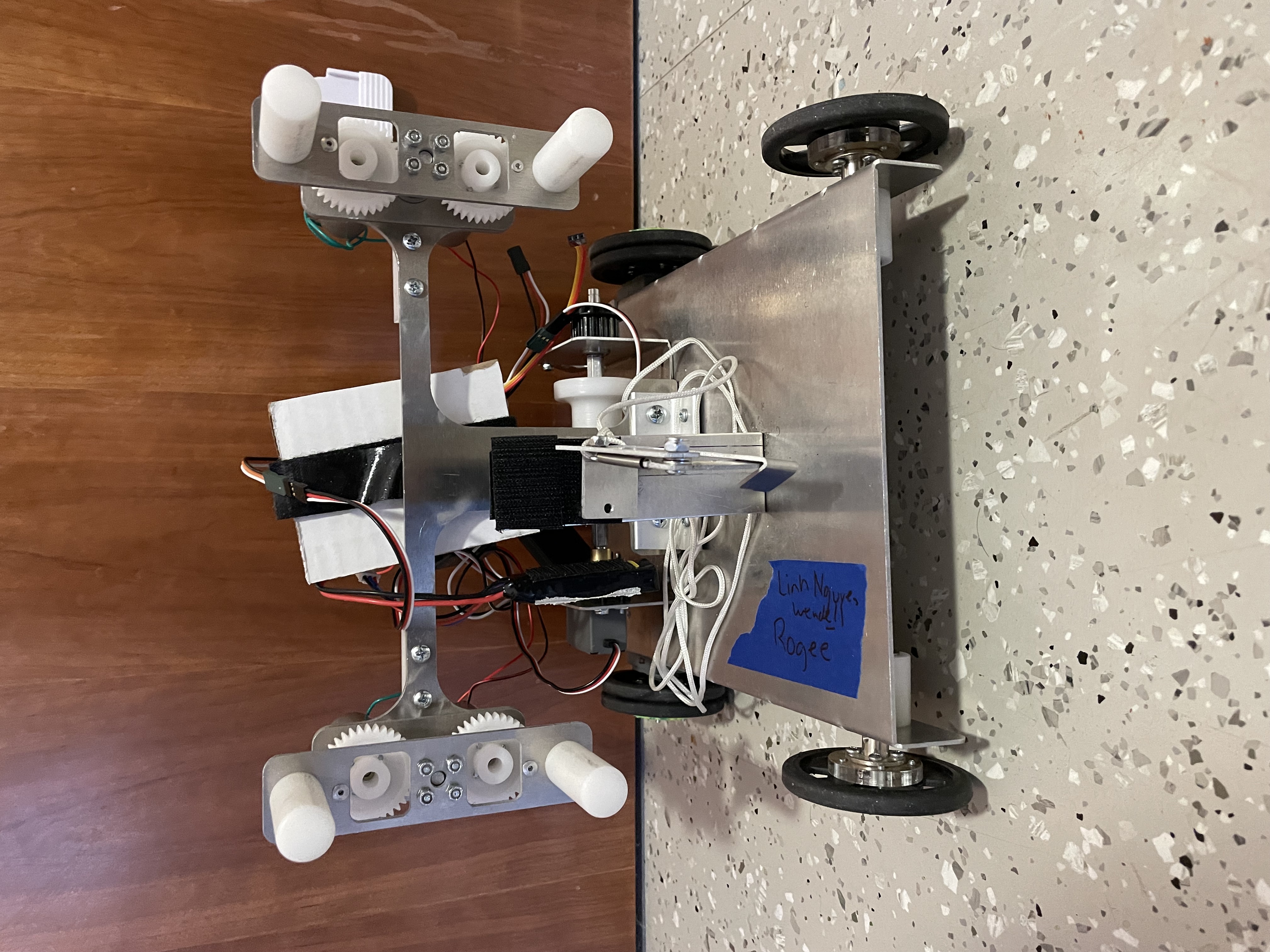 2.007 robot